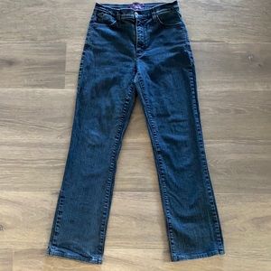 NYDJ Marilyn Straight Jeans size 6